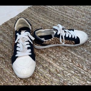 Dolce Vita sneakers